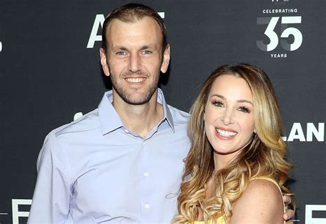 Jamie Otis And Doug Hehner Of Married At First Sight Expecting Twins The Ubj United Arab