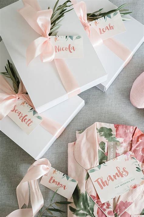 They will look after the young flower girls and page boys, while also welcoming your wedding guests, and adding the fun and energy to your wedding reception afterwards. 10 Fun Things to Do on Your Wedding Morning with Your ...