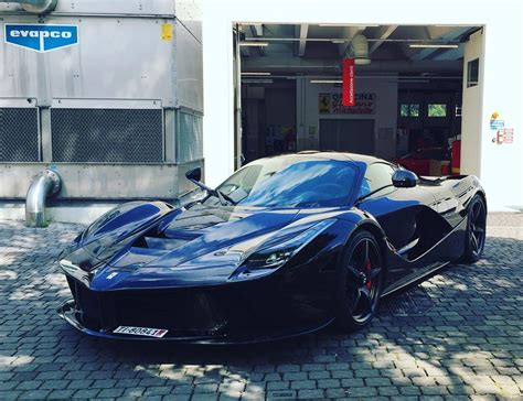 Laferrari Driver Crashes Into Another Laferrari After Sneezing Hard