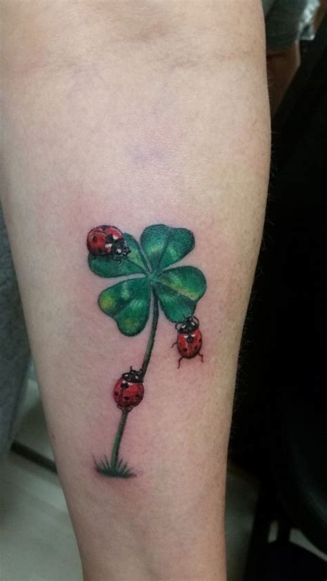 This is done in very dark colours and therefore this looks quite colourful. 45 Cute Ladybug Tattoo Designs and Ideas - Buzz Hippy ...