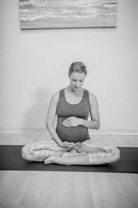 everything you need to know about prenatal yoga from an expert the mama notes