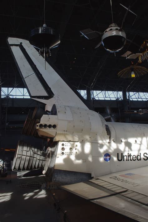 Space Shuttle Discovery At The Smithsonian Space Shuttle D Flickr