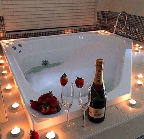 Pin By Петканска On Love Is Everything Romantic Bubble Bath Romantic
