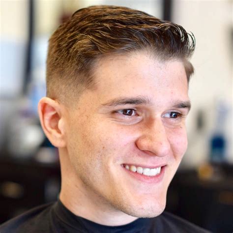 Though some gents think that there's no white guy fade can suit, there are men's taper fade variations for everyone, and kinky curls aren't the crucial point. 1 Faded Short Textured Pomp - StyleMann
