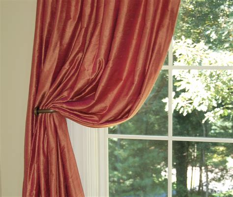What Are The Differences Between Curtains Drapes Shades And Blinds