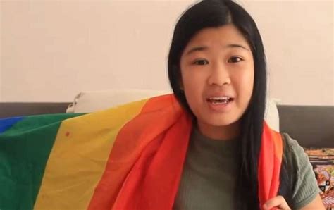 Indonesia Lesbian Gives Brave Plea For Equality Qnews