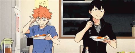 Eating Haikyuu GIF - Eating Eat Haikyuu - Discover & Share ...