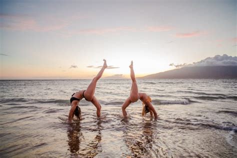 the best yoga retreats on maui hawaii