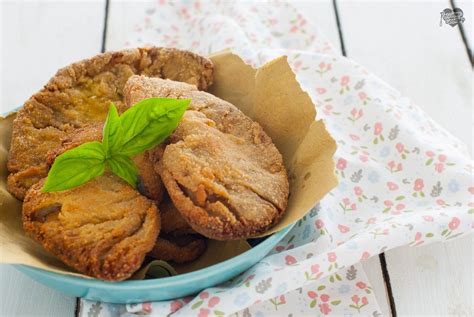 Maybe you would like to learn more about one of these? Mazze di tamburo fritte - ricetta facile | Ricette facili ...
