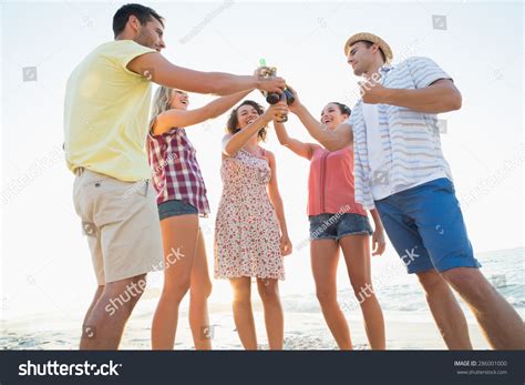 Group Friends Having Fun Beach Stock Photo 286001000 Shutterstock