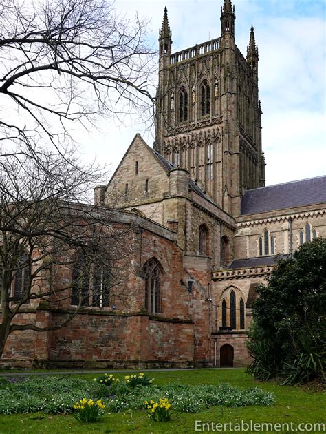 Entertablement Abroad - Worcester Cathedral | Entertablement