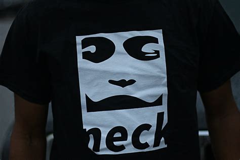 Neck Face Original Tee Neck Face