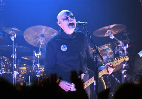 Concert Review Smashing Pumpkins And Jane S Addiction At Hard Rock Live October Miami