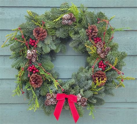 Natural Christmas Wreath Fresh Wreaths From Sendmeachristmastree