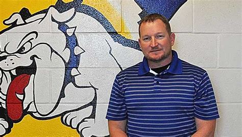 Mississippi High School Football Coach Dies Of Covid 19 Magnolia