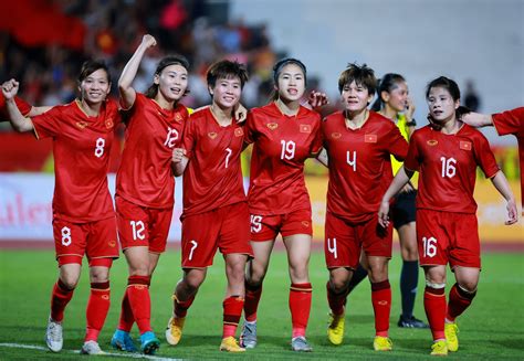 Đội Tuyển Nữ Việt Nam Khi Lứa Gen Z Sẵn Sàng Bước Ra Sân Khấu World Cup