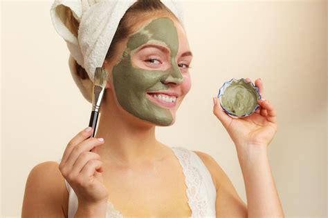 It will cleanse and rejuvenate. 8 Super Easy and Best Face Mask Made in the Kitchen