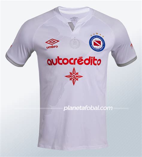 Asociación atlética argentinos juniors kits. Camiseta suplente Umbro de Argentinos Juniors 2020/21