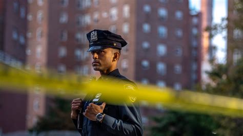 Why Police Officers Are Leaving Low Pay Overwork And High Costs The New York Times