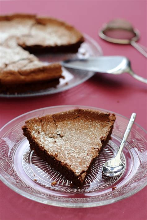 Délicieux fondant au chocolat prêt à cuire : Gâteau Bellevue de Felder, au chocolat et sans beurre ...