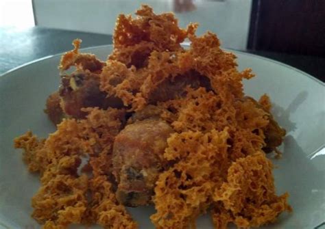 Maybe you would like to learn more about one of these? Cara Membuat Adonan Kremes Sederhana - Resep Ayam Kremes ...