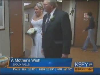 Bride Plans Wedding In A Day For Dying Mother Inspirational Videos