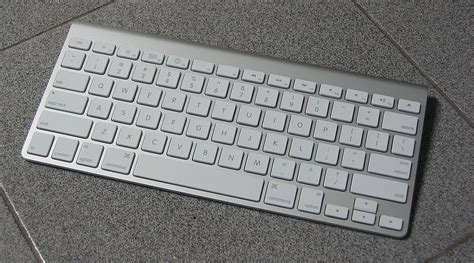However, if you have a newer apple magic keyboard, there is some confusing behavior that may occur. Apple Wireless Keyboard - Wikipedia