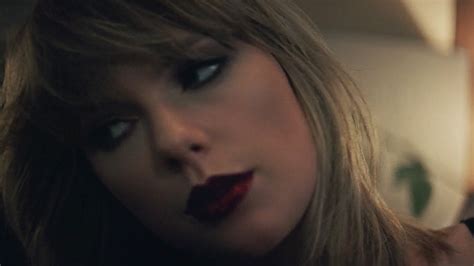 Taylor Swifts I Dont Want To Live Forevervideo Is A Red Lip Moment