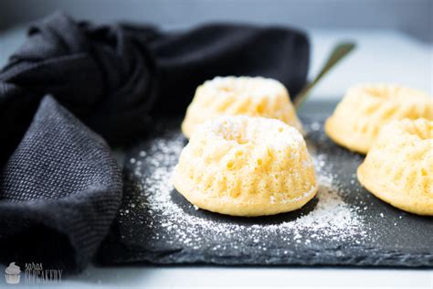 Bitte verschiebe oder losche einige rezepte und versuche es dann erneut. Rezept: Pudding-Quark Gugelhupf - Saras Cupcakery