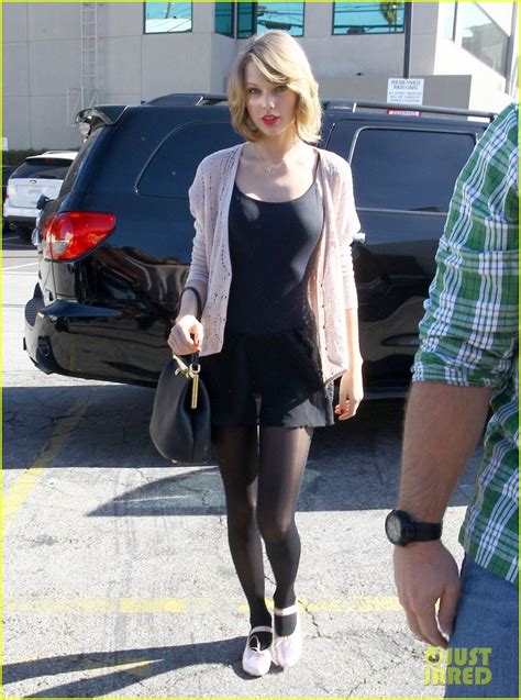 Taylor Swift Brings Her New Short Hair To Ballet Class Taylor Swift