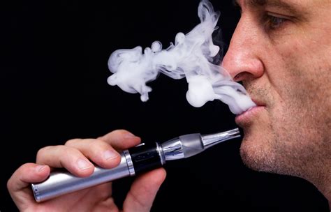 E Cigarettes Should Be Banned Indoors And Subject To Stronger