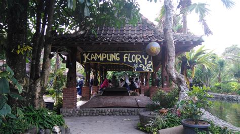 Rumah makan kampung flory jogja. ceritamamijuno2: Agrowisata, Wisata Edukatif dan Kuliner ...