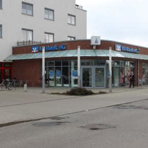 Der schulhof der ecolea grundschule in lankow soll ein platz zum spielen, lernen, entdecken und erholen werden. VR Bank Mecklenburg eG, Geschäftsstelle Schwerin Lankow ...
