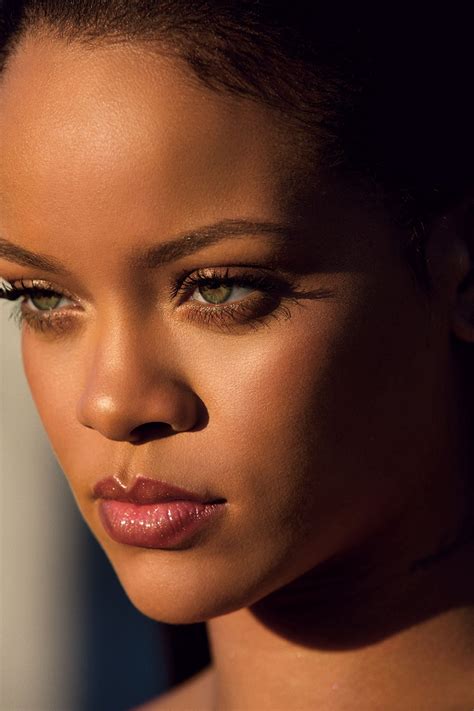 La Relevancia De La Colecci N De Maquillaje De Rihanna Vogue Espa A