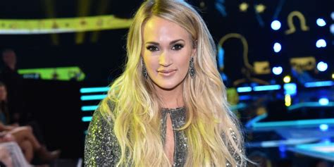 Carrie Underwood Just Revealed She Suffered 3 Miscarriages Before Her