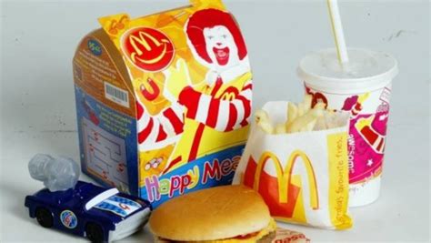 mcdonald s removing unhealthy cheeseburgers from happy meal menu