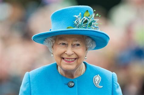 celebrate queen elizabeth ii s 91st birthday with photos of her as a youth pbs newshour