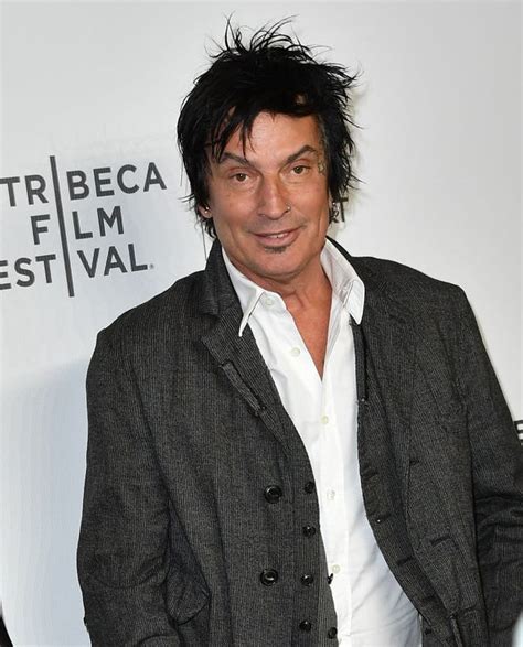 Trump Supporters Skewered By Tommy Lee On Twitter