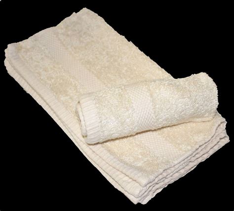 The Bamboo Collection Washcloth 13x13 French Vanilla Diamond Towel
