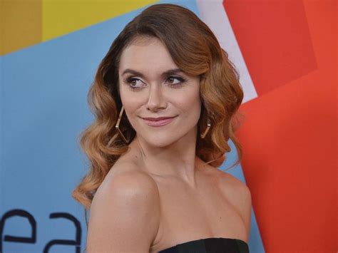 Disney Star Alyson Stoner Opens Up About Sexuality In Moving Essay I Fell In Love With A Woman