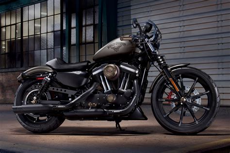 She's never been raced or ridden hard, ut was used for occasional commuting when i was temporarily living in la.she also has. 2018 Harley-Davidson Sportster Iron 883 Motorcycle UAE's ...