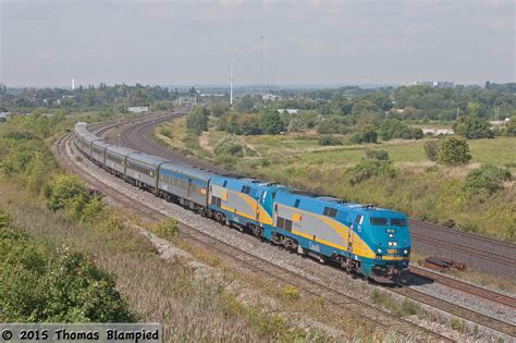 Railpicturesca Thomas Blampied Photo An Extra Long Train 60 Rounds