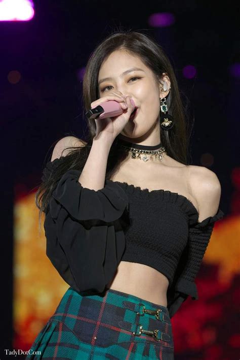 1280 x 1917 jpeg 583 кб. BLACKPINK Jennie's Newest Stage Outfit Is Sexy AF | Kim ...
