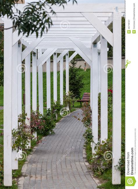 Maybe you would like to learn more about one of these? Wooden Arch Structure Tunnel Stock Image - Image of ...
