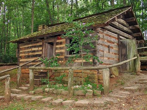 The daniel boone homestead, the birthplace of american frontiersman daniel boone, is a museum and historic house that is administered by the friends of the daniel boone homestead near birdsboro, berks county, pennsylvania in the united states. Movie Version of the Daniel Boone Cabin (1800s) (Young Dan ...