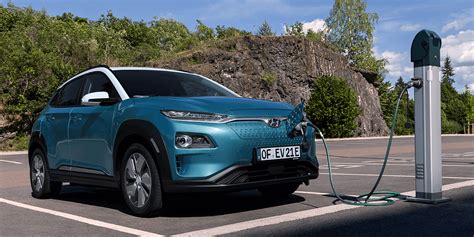 The 2021 hyundai kona features a striking design, a comfortable cabin and is packed with advanced safety features. Best Of Hyundai Kona Electric Suv Price - JoCars