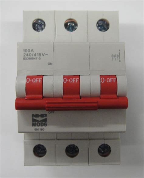 Find the main switchboard in your fuse box, which is the largest fuse usually located directly in the center of the box. NHP Three Phase 100amp Main Switch