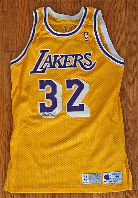 Lot Detail - Magic Johnson Rare Signed 1992-93 Lakers Pro Cut Jersey (UDA)