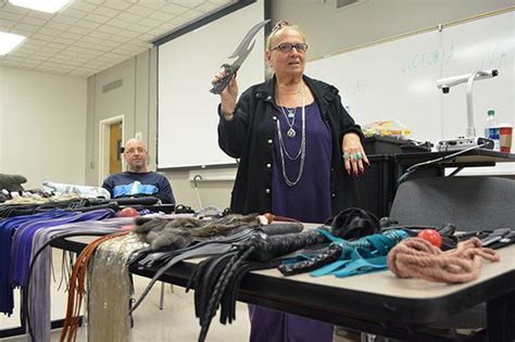 Students Learn The Ropes Of Bdsm Sex Culture Daily Sundial