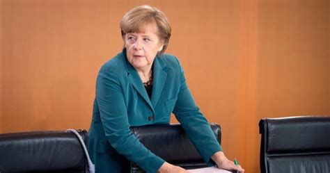 Merkel Prosi Putina Uwolnij Obserwatorów Rmf 24
